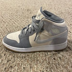 Jordan 1 mid coconut milk youth size 4.5